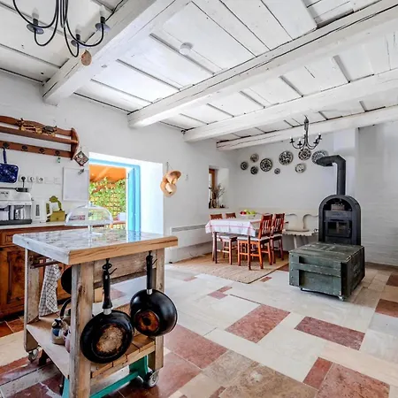 Szivecske Haz - * Hegymagas