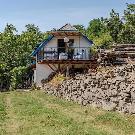 Szivecske Haz - Σπίτι διακοπών Hegymagas